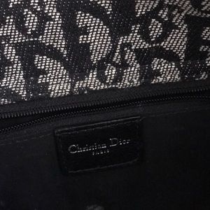 Dior purse